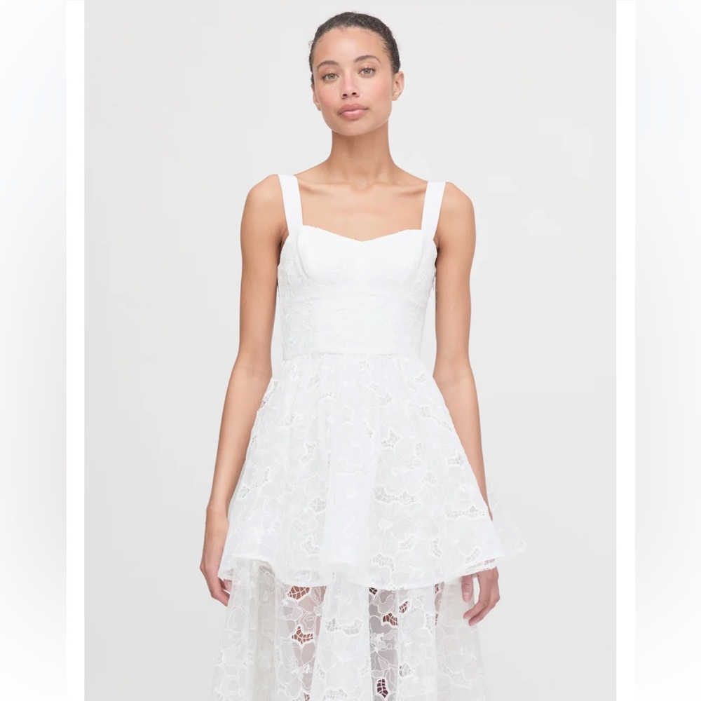 Hill House Home The Isabelle Dress - White Floral Organza size 8 - Picture 3 of 16